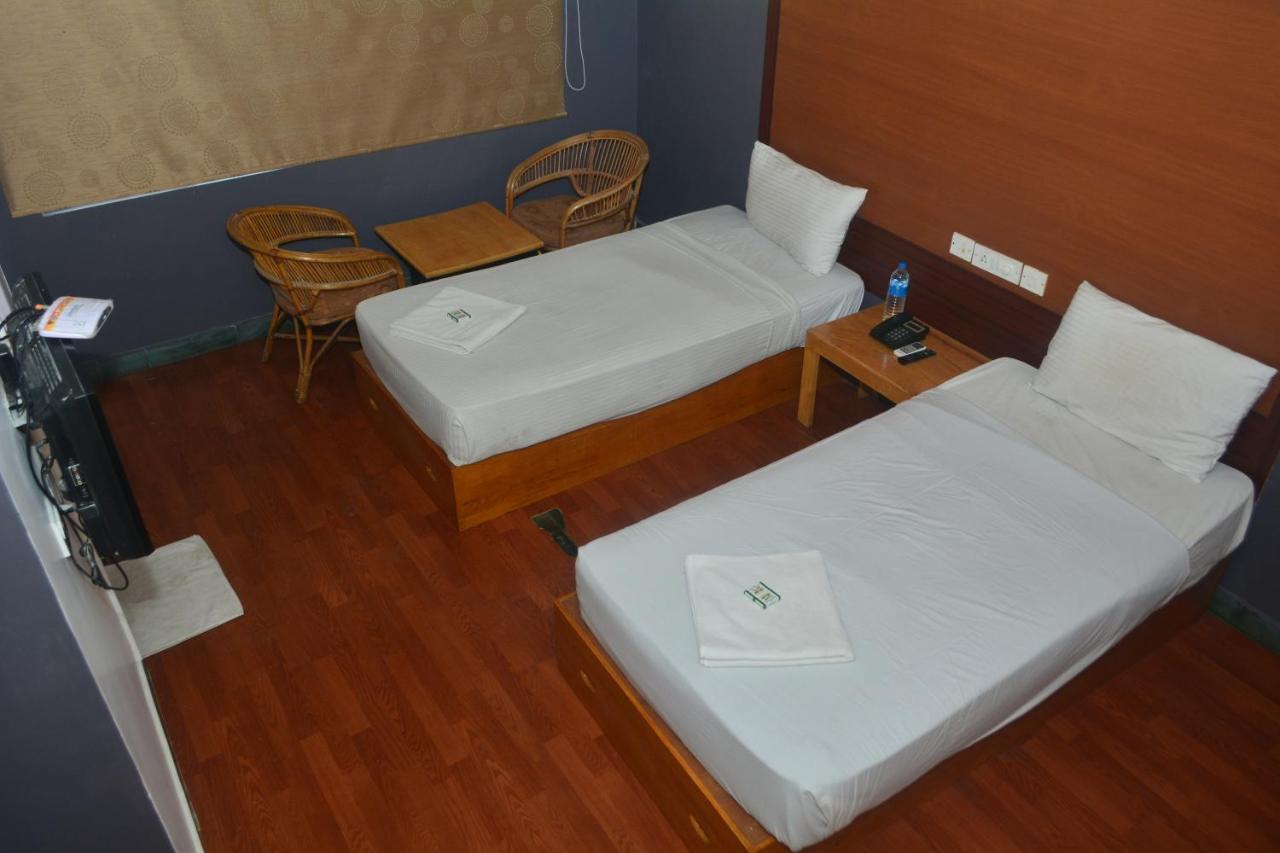 Dejavu Hotell Coimbatore Eksteriør bilde
