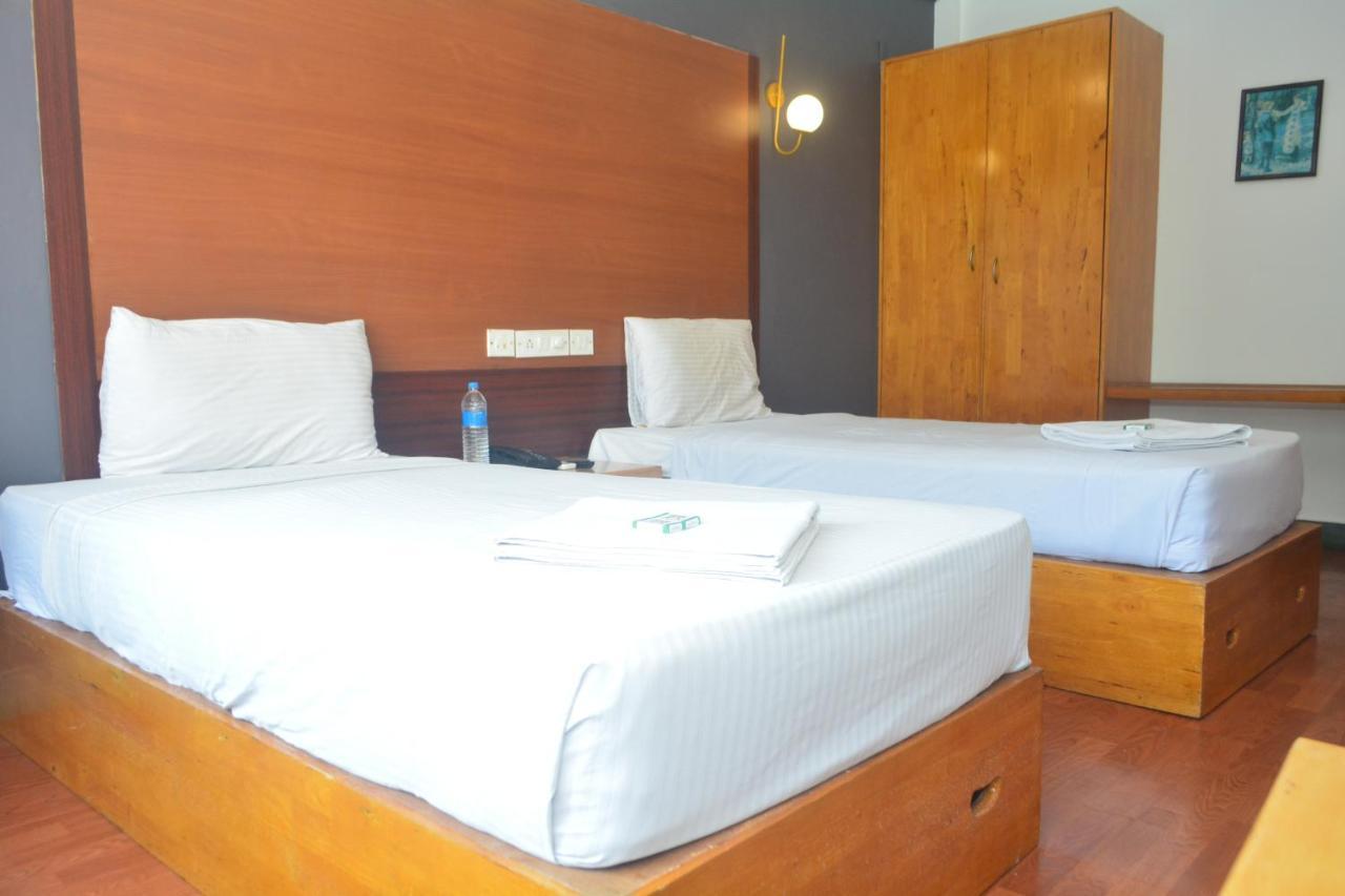 Dejavu Hotell Coimbatore Eksteriør bilde