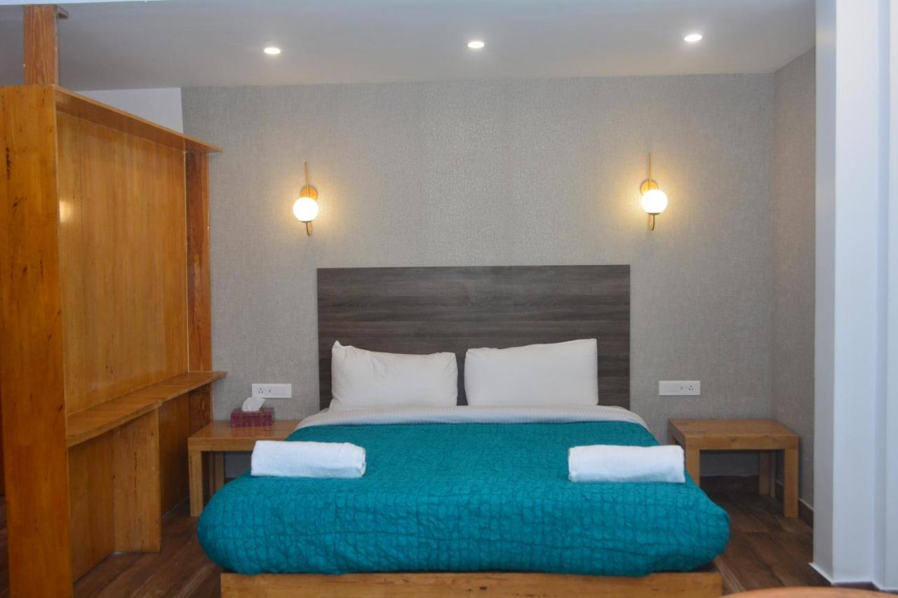 Dejavu Hotell Coimbatore Eksteriør bilde