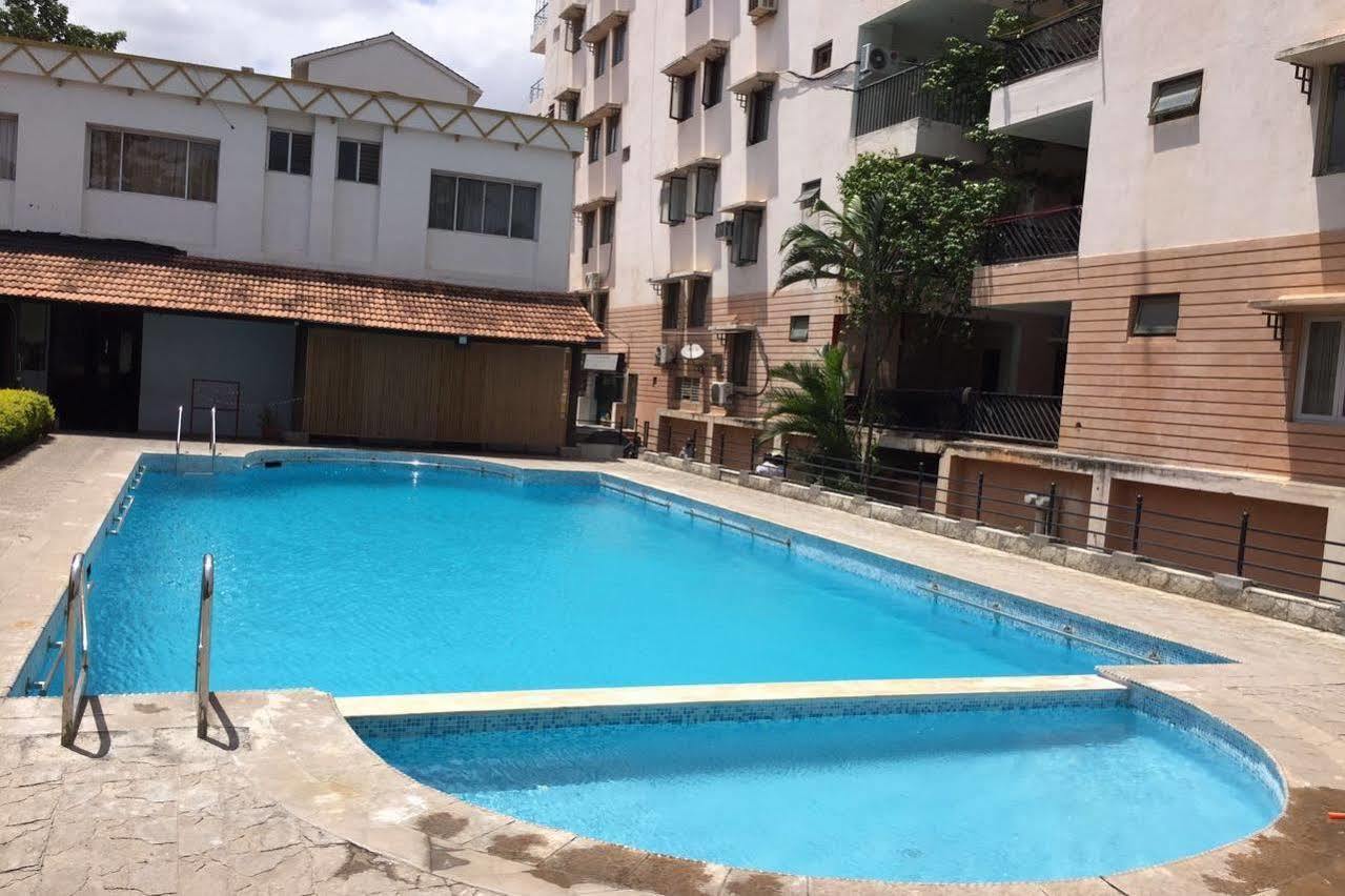 Dejavu Hotell Coimbatore Eksteriør bilde