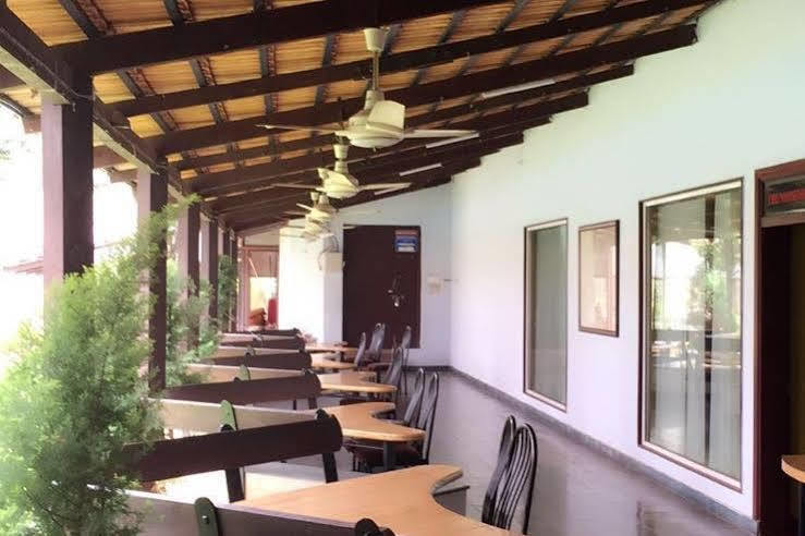 Dejavu Hotell Coimbatore Eksteriør bilde