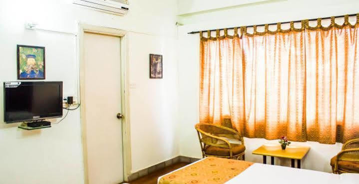 Dejavu Hotell Coimbatore Eksteriør bilde